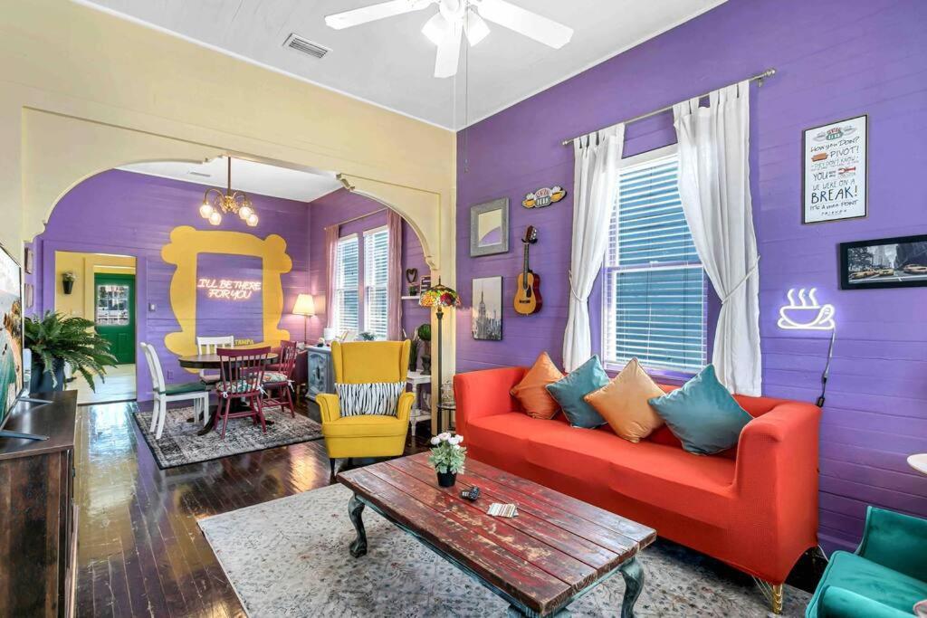 Friends Airbnb Themed 2Bed 2Bath Walkable To All Of Ybor Villa Tampa Luaran gambar