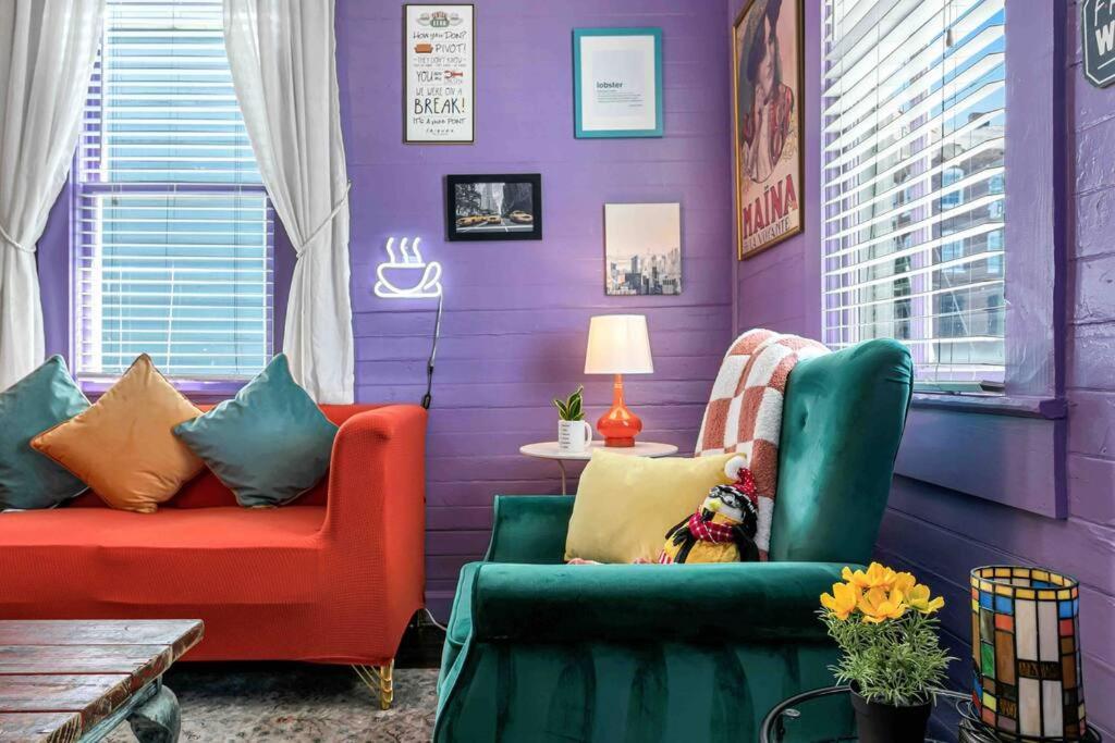 Friends Airbnb Themed 2Bed 2Bath Walkable To All Of Ybor Villa Tampa Luaran gambar