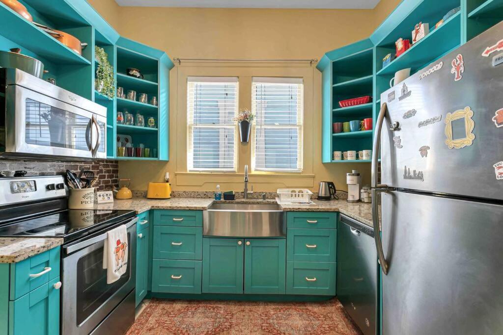 Friends Airbnb Themed 2Bed 2Bath Walkable To All Of Ybor Villa Tampa Luaran gambar